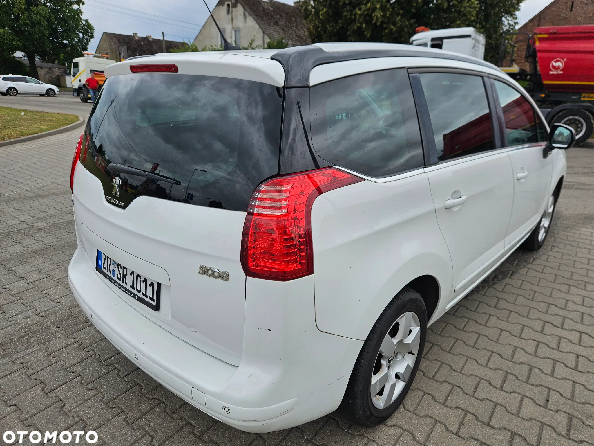 Peugeot 5008 1.6 BlueHDi Style 7os - 5