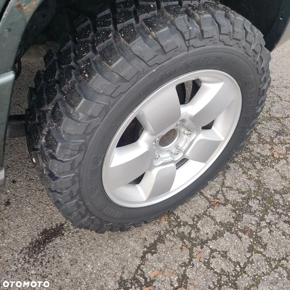 Jeep Grand Cherokee - 12