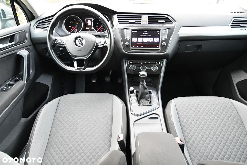 Volkswagen Tiguan 2.0 TDI BMT SCR Comfortline - 22