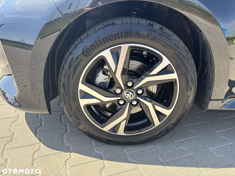 Toyota Yaris Hybrid 1.5 Style - 10