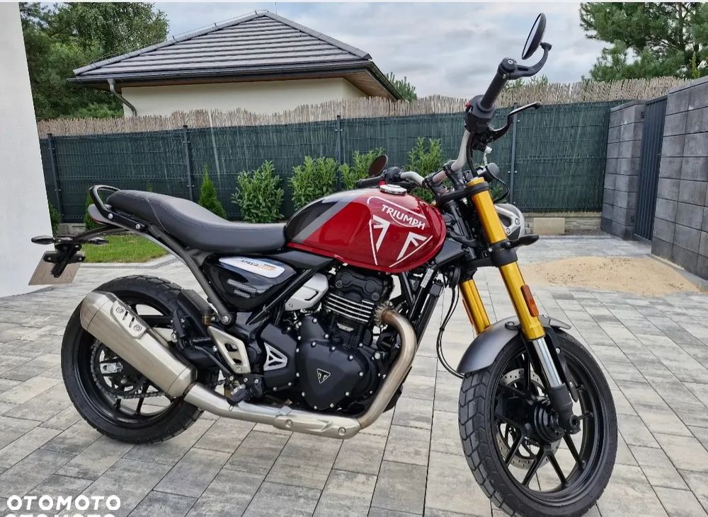 Triumph Speed Four - 3