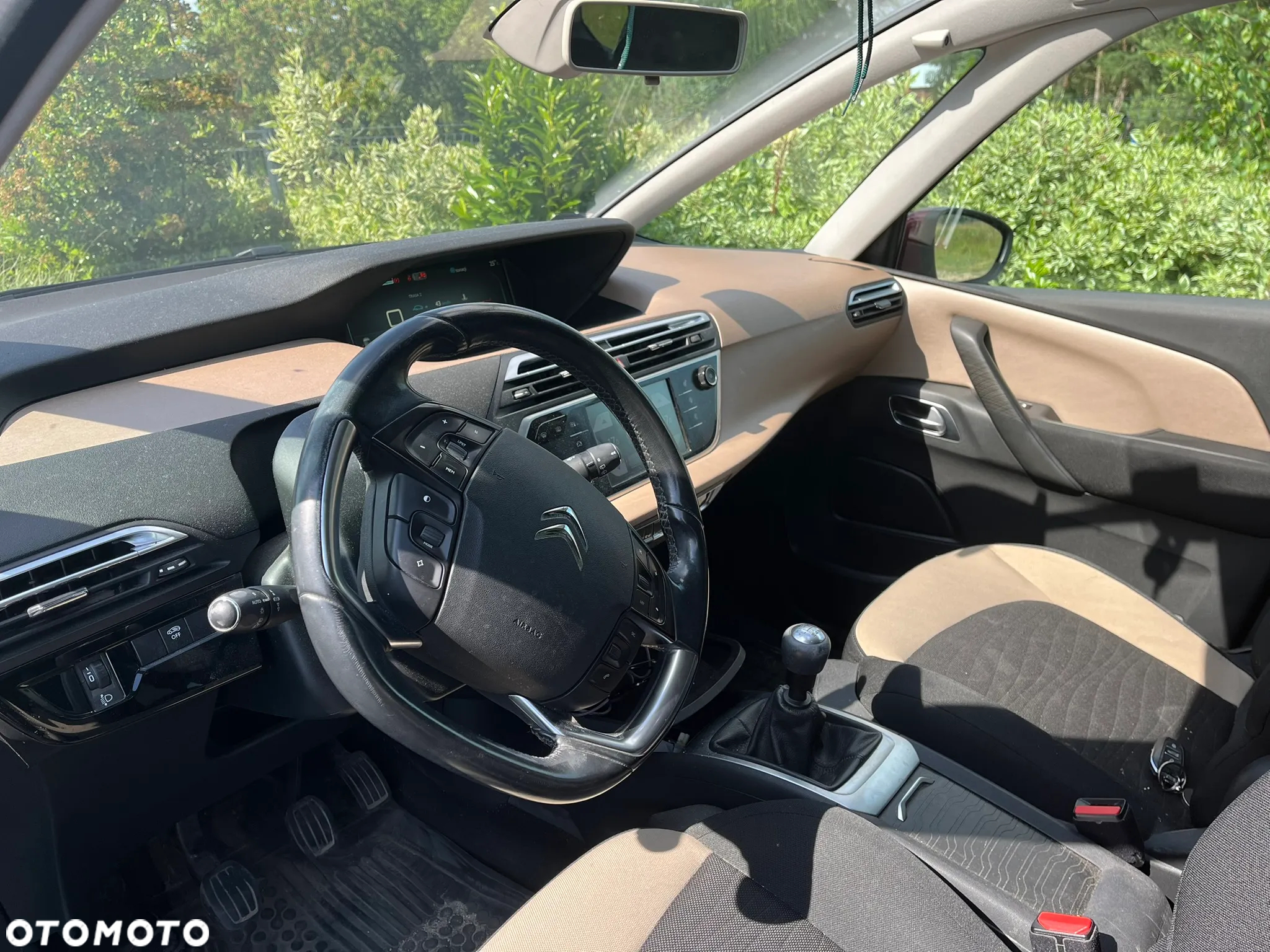 Citroën C4 Grand Picasso 1.6 e-HDi Exclusive - 8