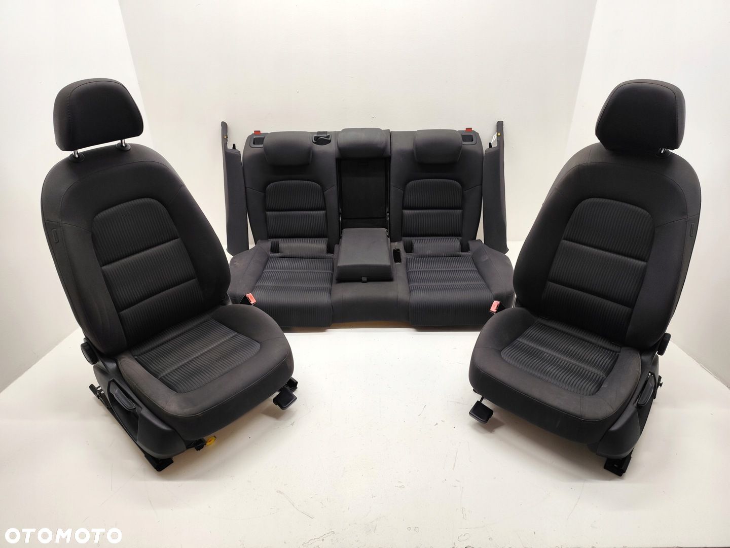 AUDI A4 B8 FOTELE KANAPA KOMPLET - 1
