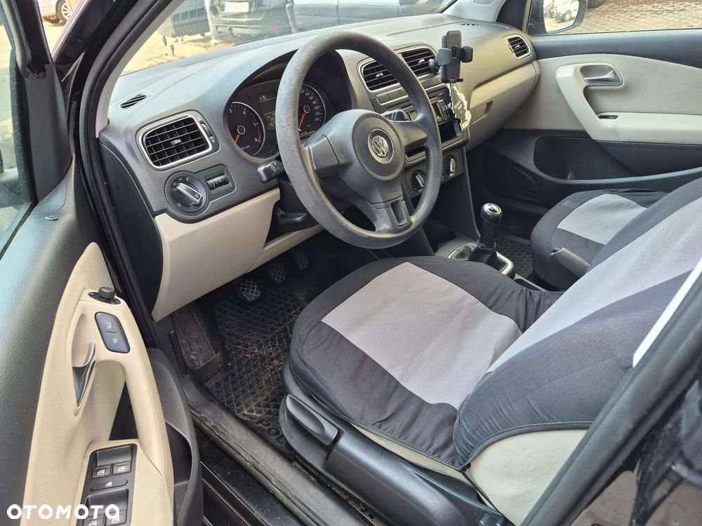 Volkswagen Polo 1.6 TDI DPF Comfortline - 8