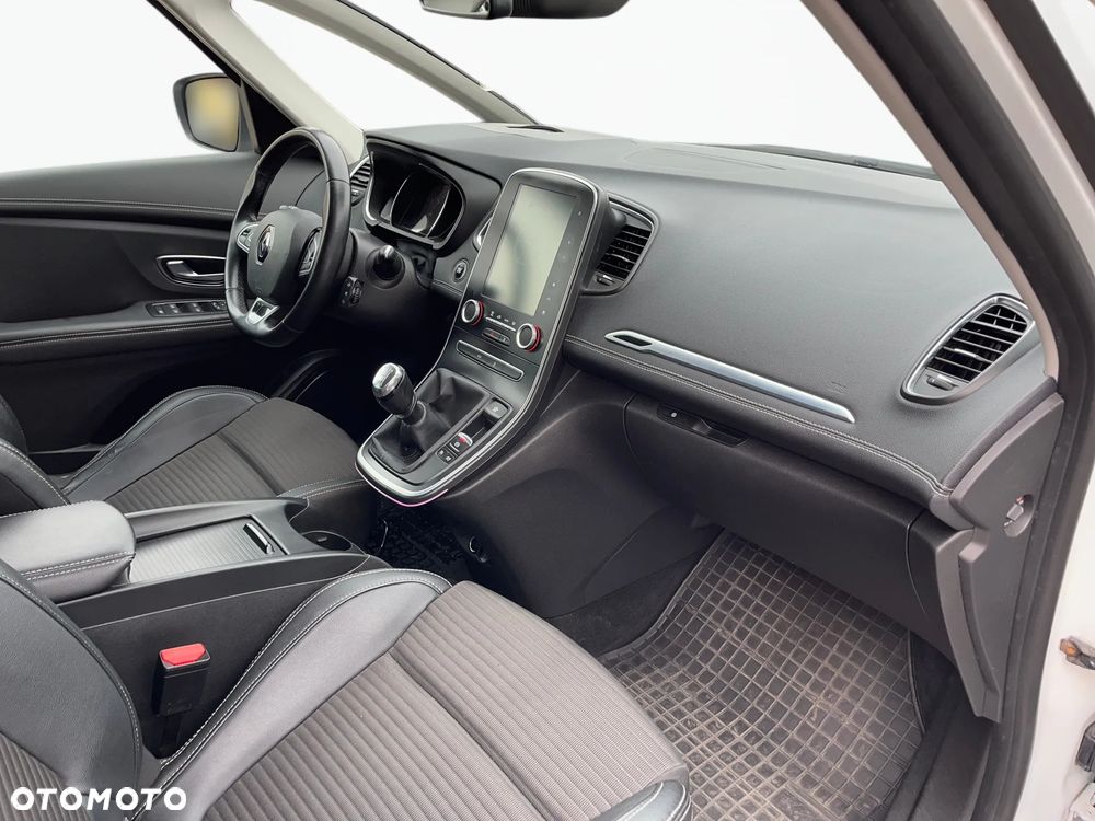 Renault Scenic ENERGY TCe 130 INTENS - 14