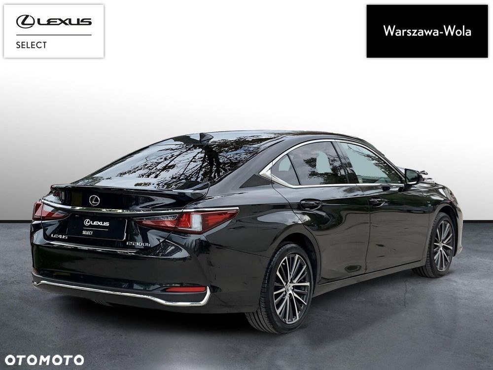 Lexus ES 300h Business Edition - 5