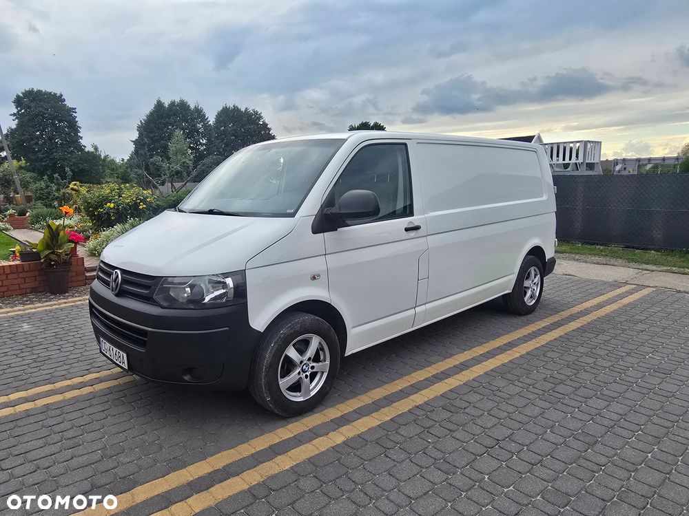 Volkswagen Transporter T5 - 1