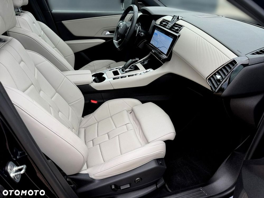 DS Automobiles DS 7 Crossback 2024