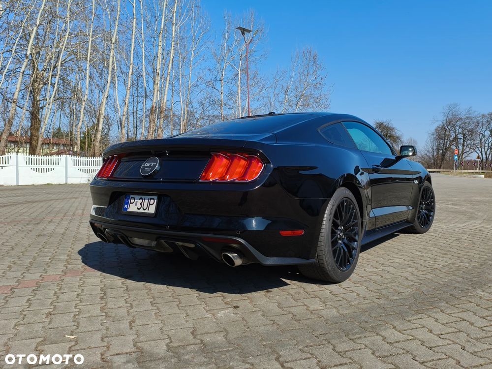 Ford Mustang 5.0 Ti-VCT V8 GT - 2