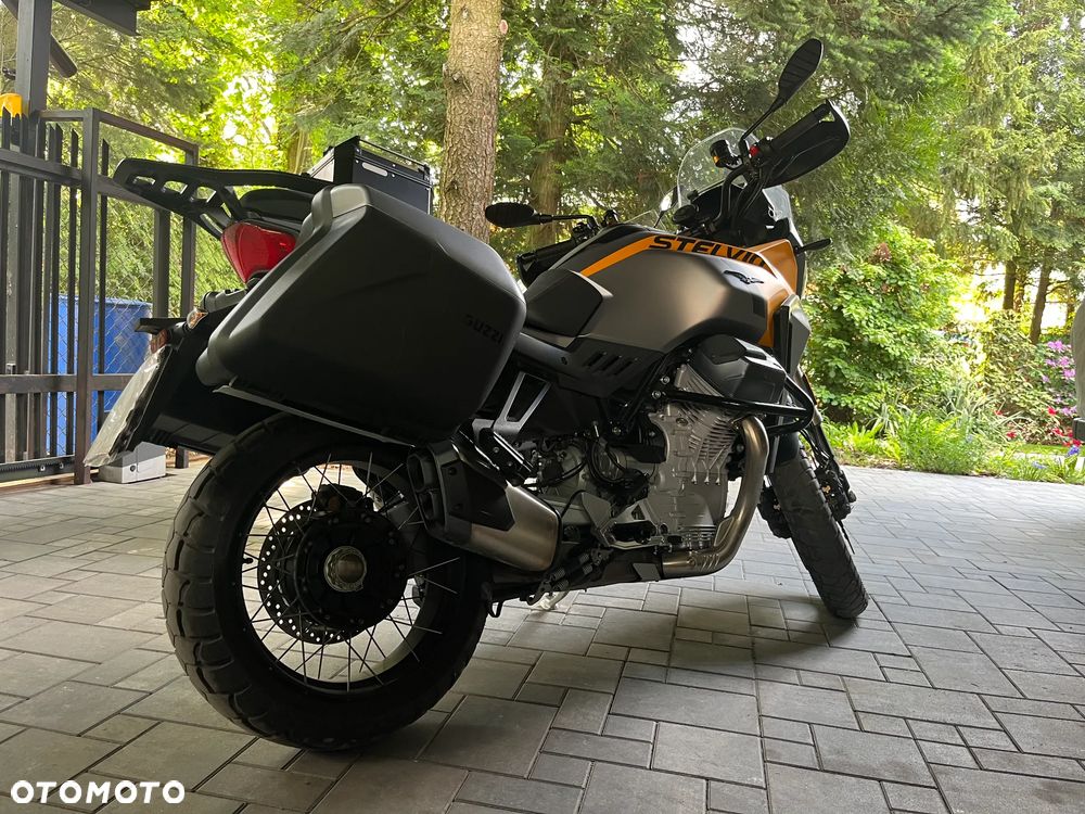 Yamaha MT - 12