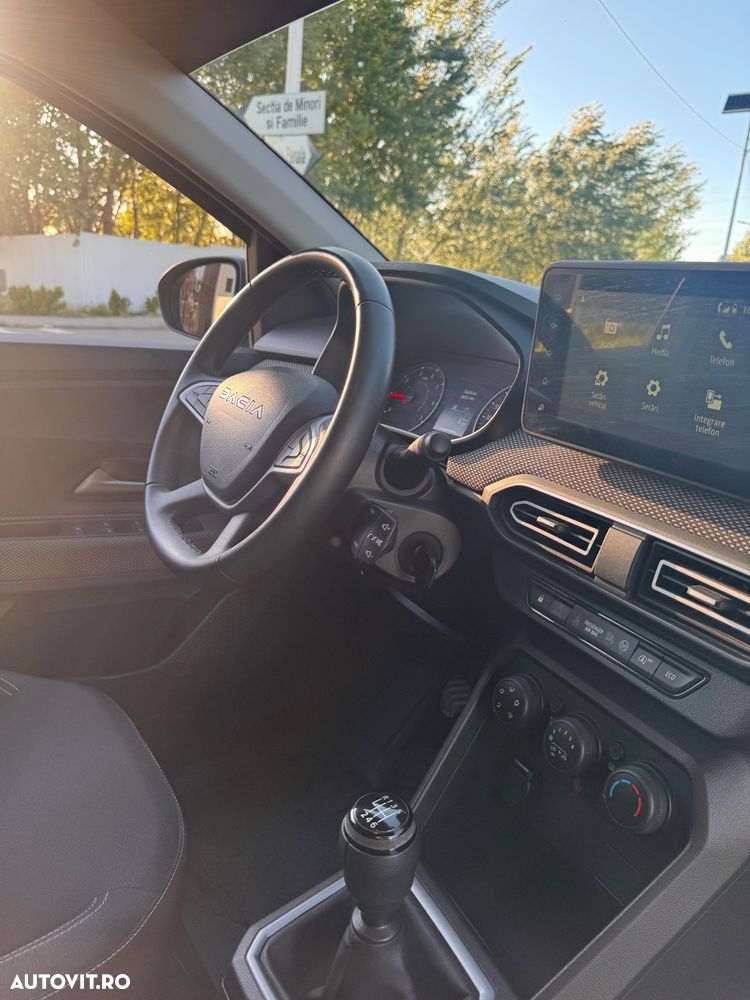 Dacia Logan ECO-G 100 MT6 Comfort - 24