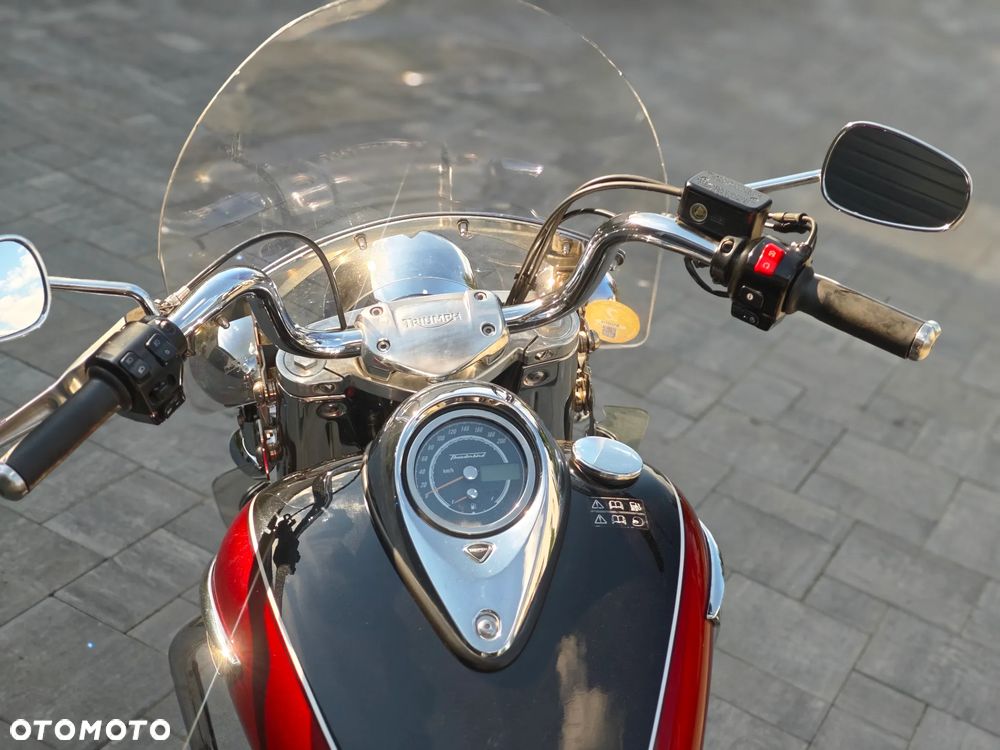 Triumph Thunderbird - 6