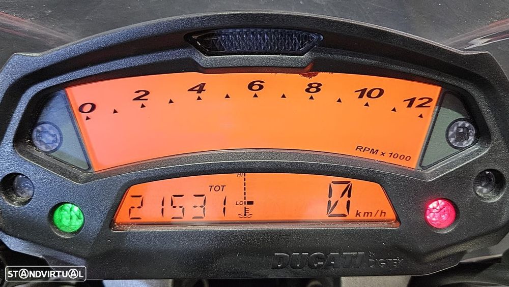 Ducati Monster Monster 696 Plus - 14