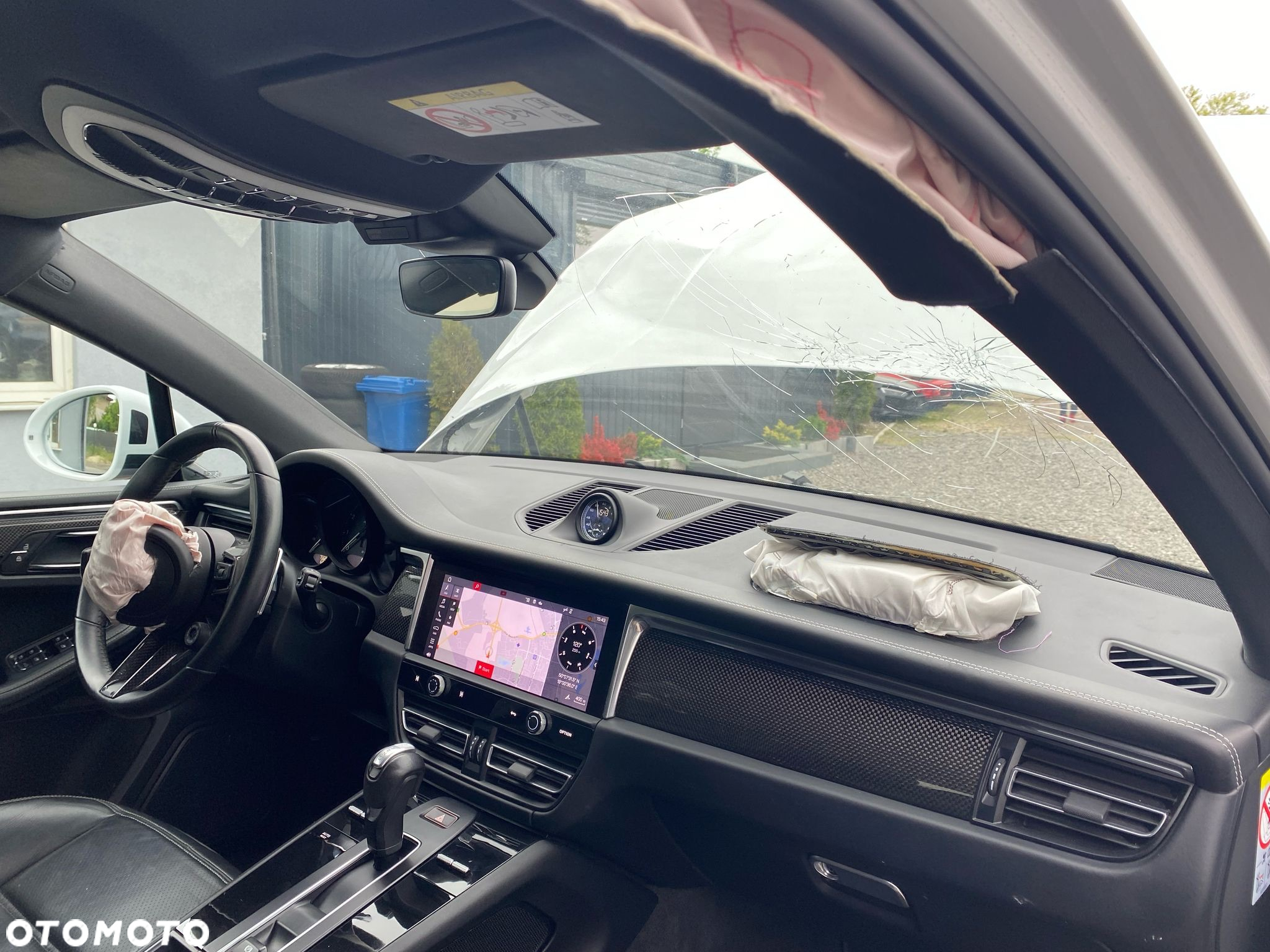 Porsche Macan T - 13