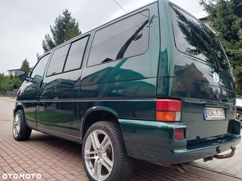 Volkswagen Multivan - 8