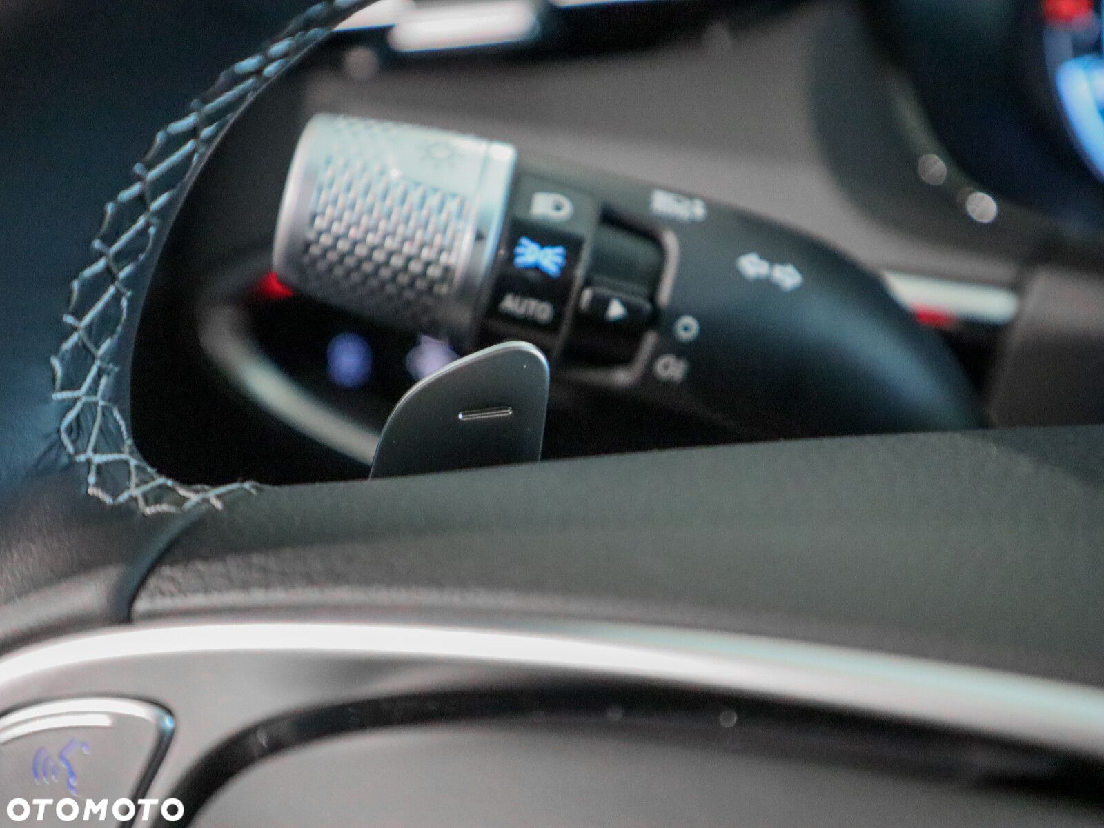 Genesis GV70 2.5T AWD AT8 Luxury Line - 40