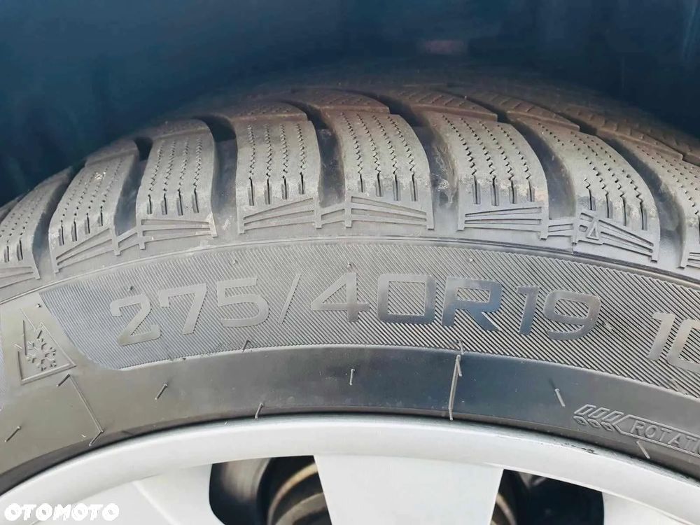 BMW Seria 7 740i - 12