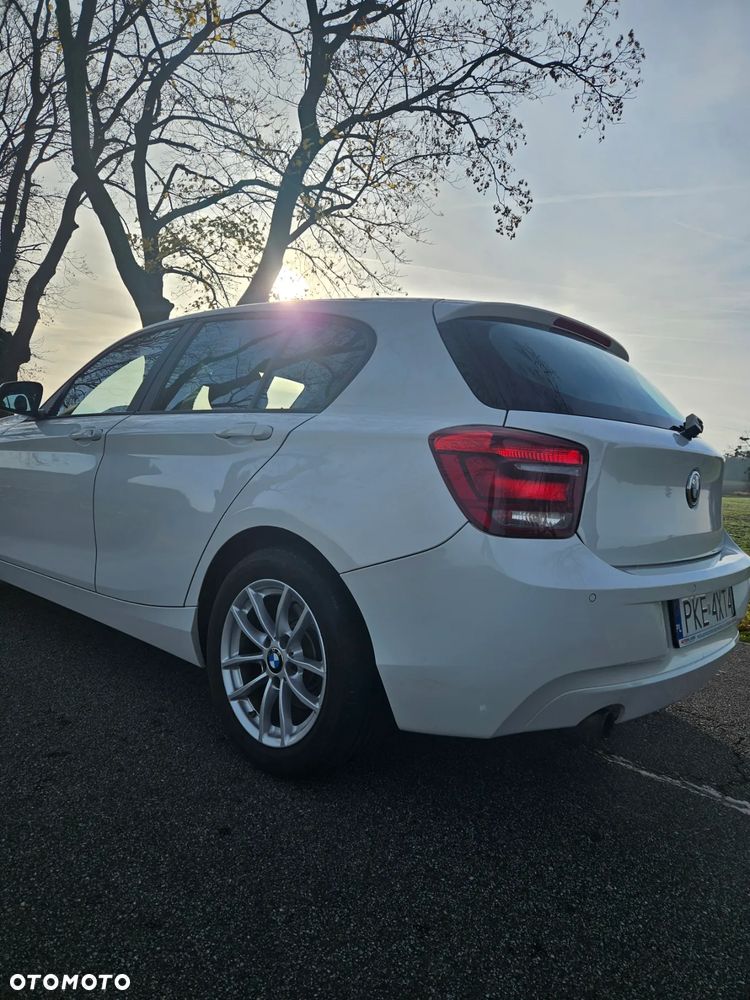 BMW Seria 1 114i - 10