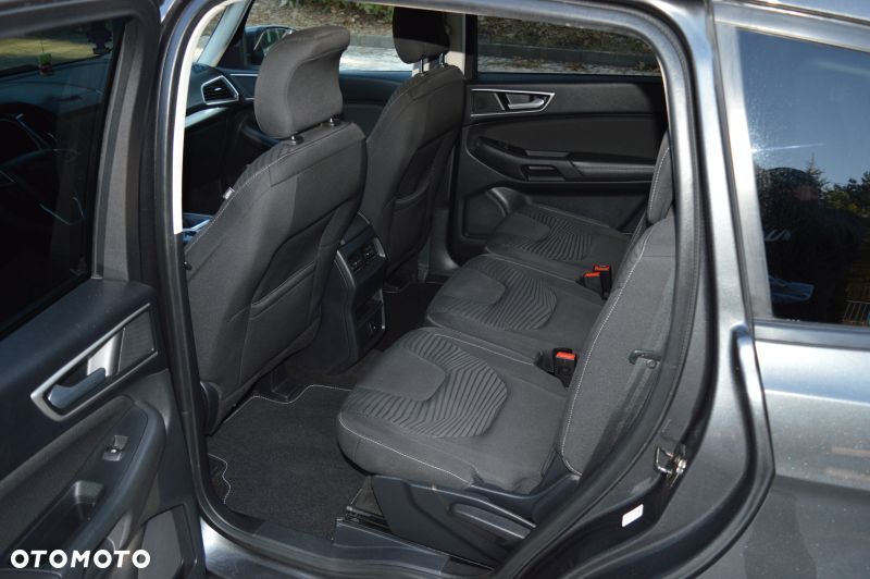 Ford S-Max - 14