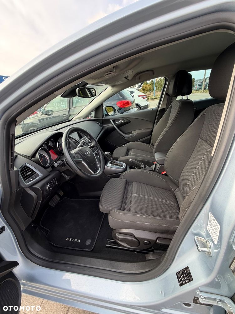 Opel Astra - 9