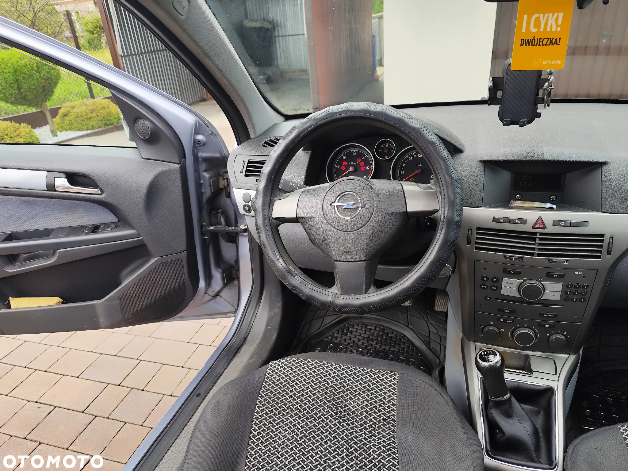 Opel Astra - 24