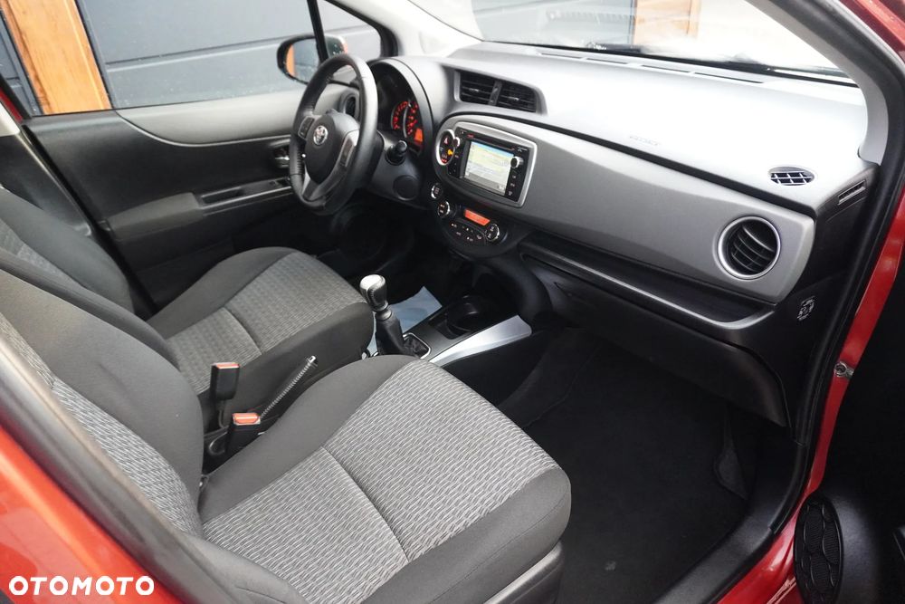 Toyota Yaris 1.33 VVT-i Executive - 9