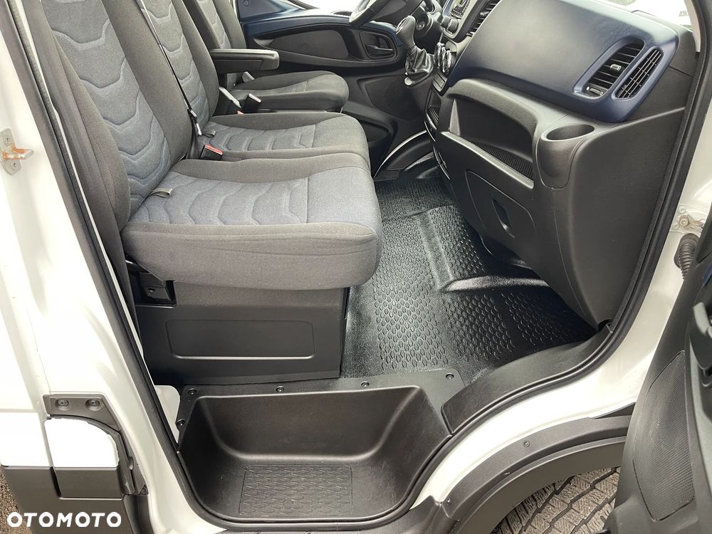 Iveco Daily Izoterma Winda - 34