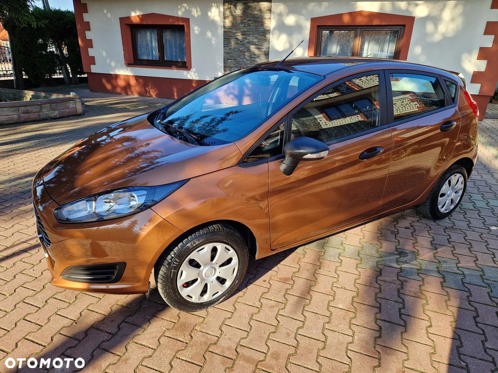 Ford Fiesta 1.25 Ambiente - 30