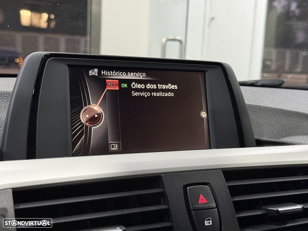 BMW 320 d Touring EfficientDynamics - 36