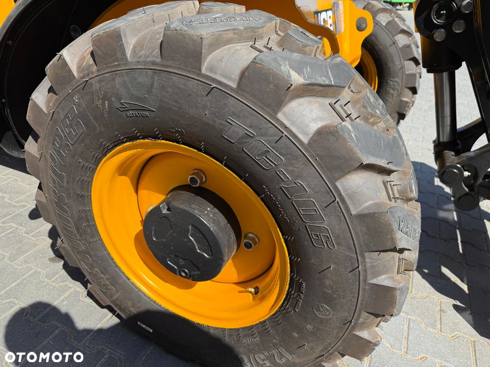 JCB 527-55 - 15