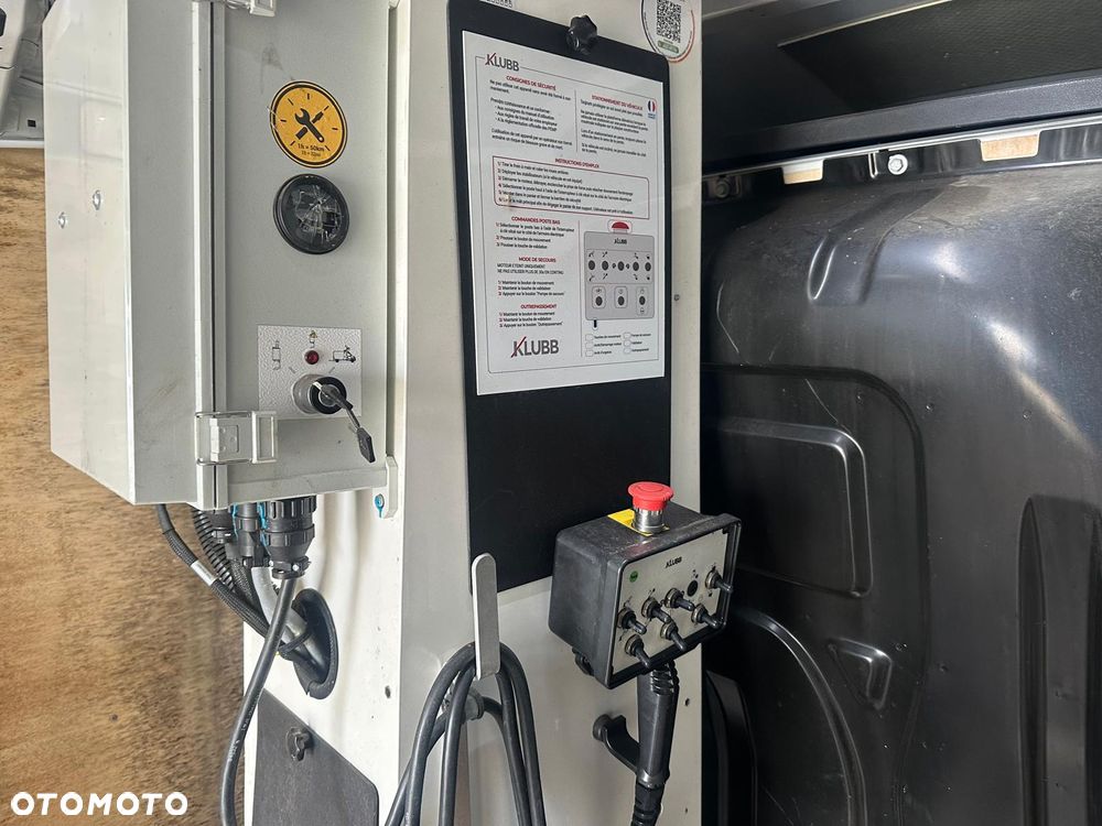 Renault MASTER PODNOŚNIK KOSZOWY - 16