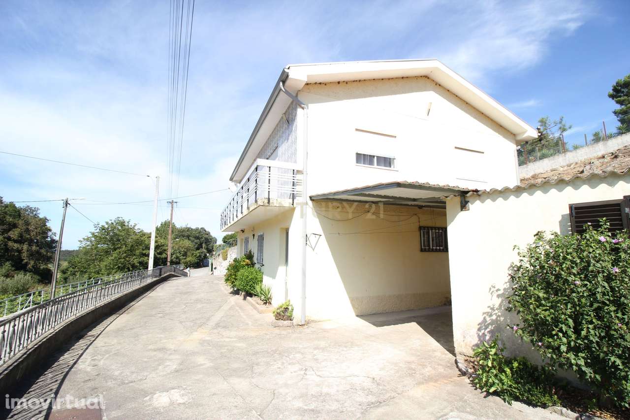 Moradia Bi-familiar em Lagares, Penafiel - Oportunidade Única! - Grande imagem: 3/31