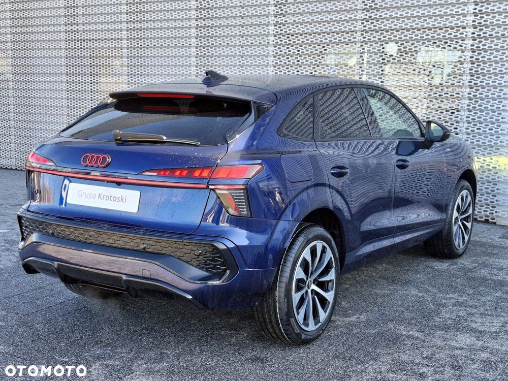 Audi Q3 Sportback - 4