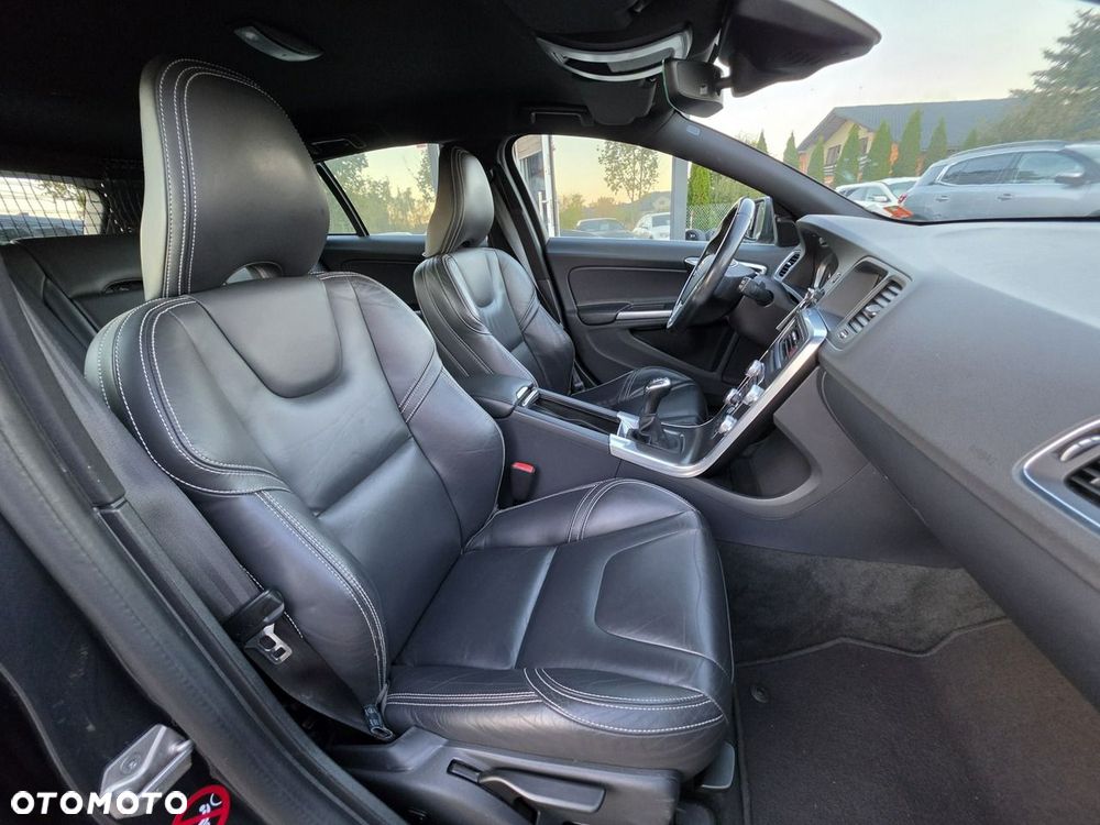 Volvo V60 - 30