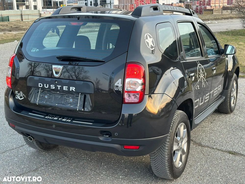 Dacia Duster dCi 110 FAP 4x4 Blackshadow - 12