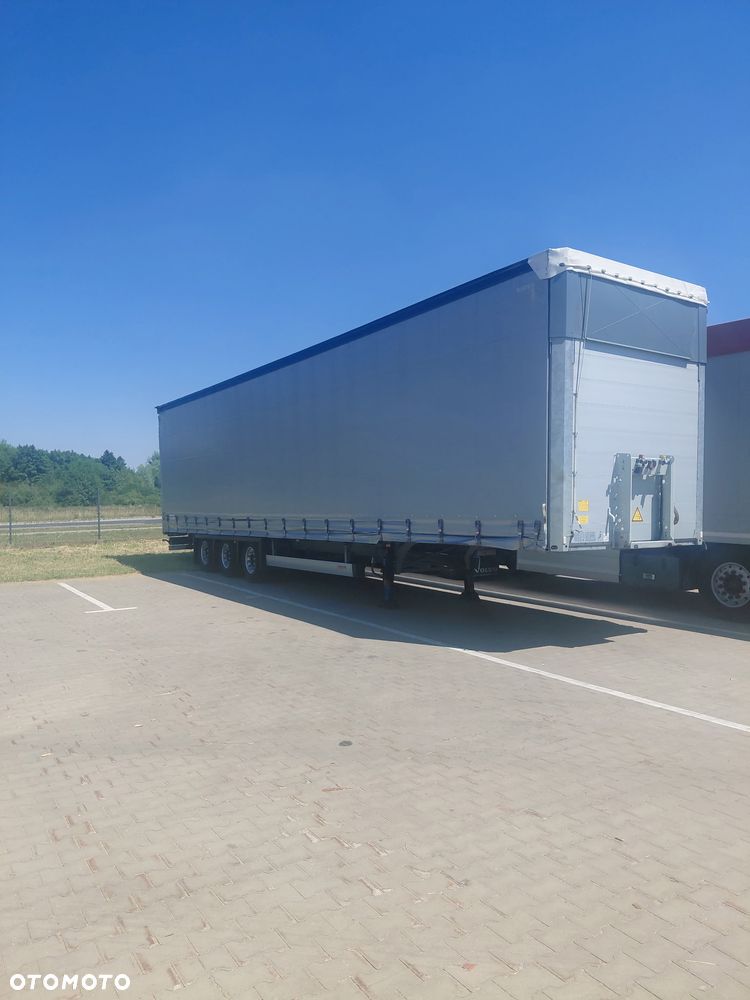 Schmitz Cargobull Mega - 1