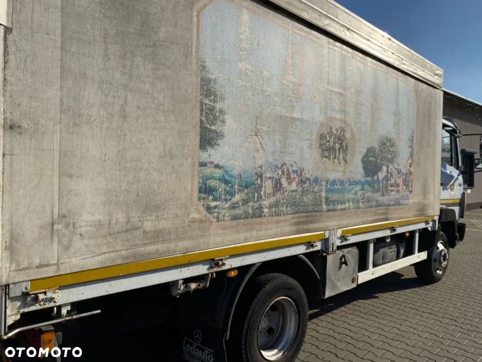 Mercedes-Benz 814 D - 13