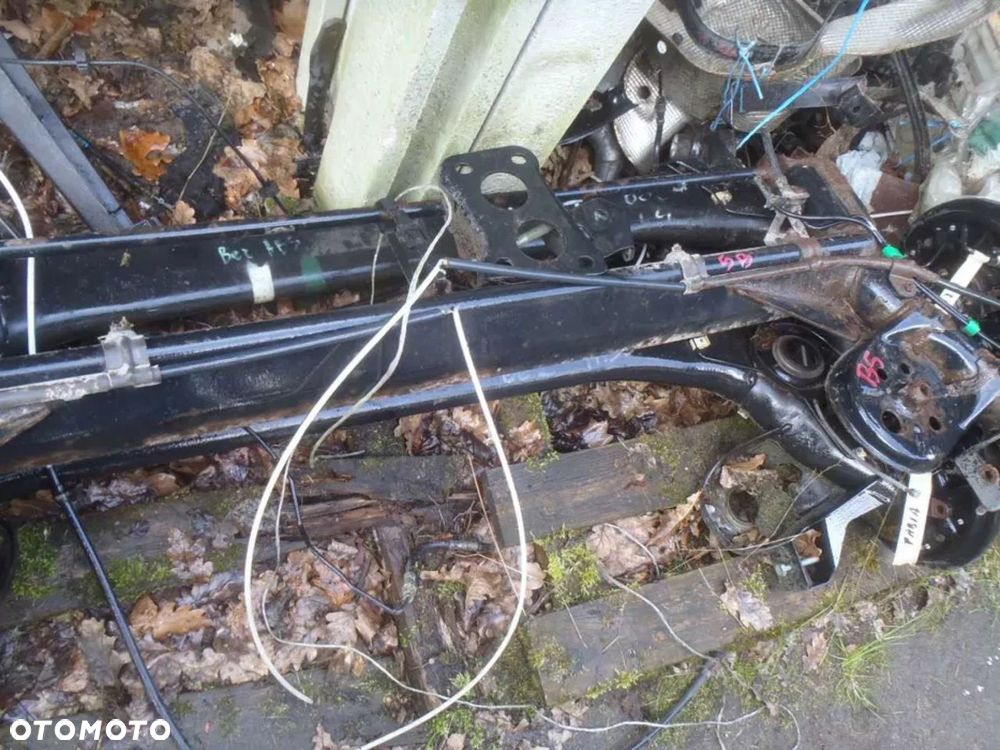 belka zawieszenie piasta czop abs tył tylne passat b5 - 8