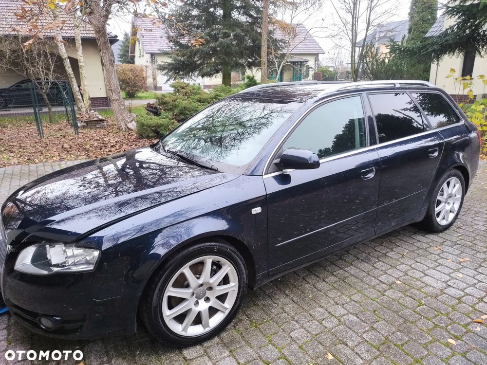 Audi A4 Avant 2.0 TDI DPF - 2