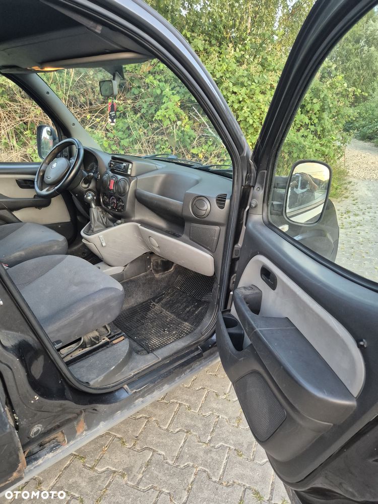 Fiat Doblo - 11