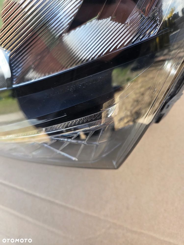 Lampa lewa lewy przód przednia Skoda Scala Led 657941015 H7 PWY24W Led Reflektor lewy przód przedni Skoda Scala Led 657941015 - 5