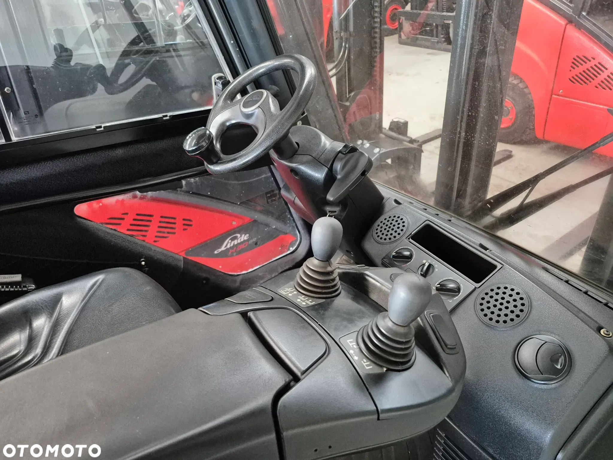 Linde H30 - 3