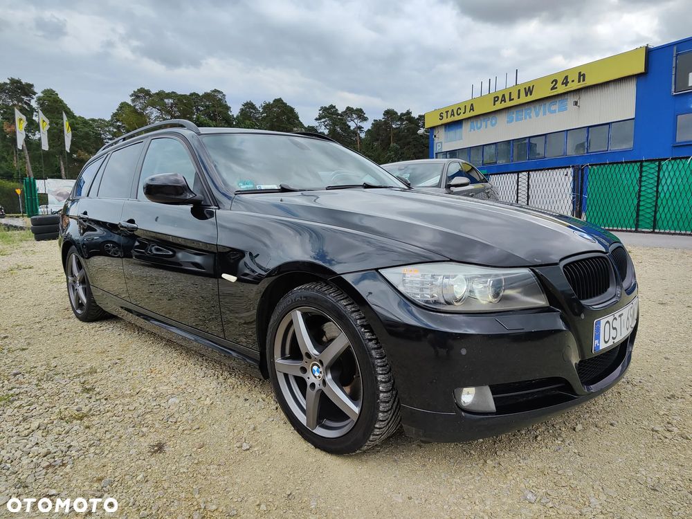 BMW Seria 3 318d DPF Touring Edition Sport