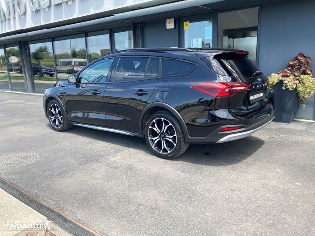 Ford Focus 1.0 EcoBoost Hybrid Aut. ACTIVE DESIGN - 6