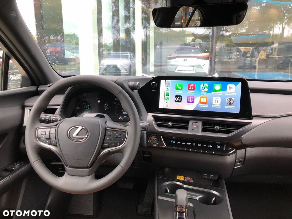 Lexus UX 300h F Sport Design - 5