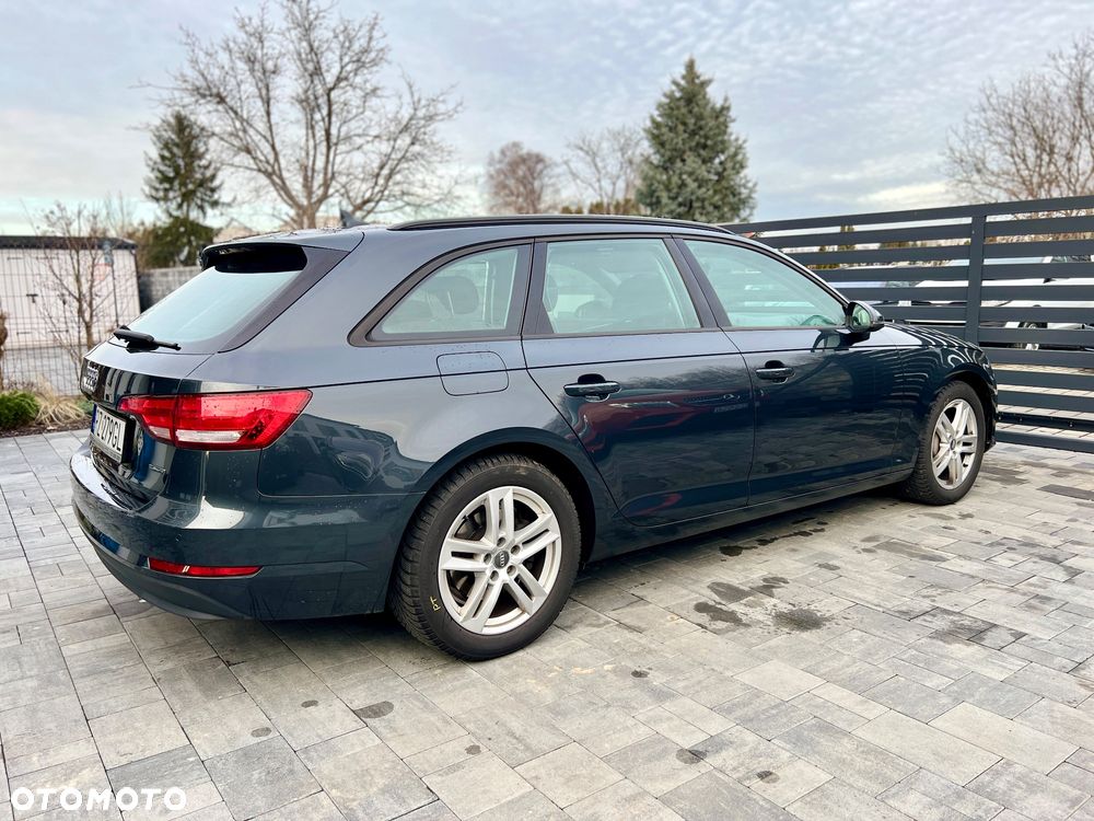 Audi A4 Avant 2.0 TDI S tronic quattro - 12