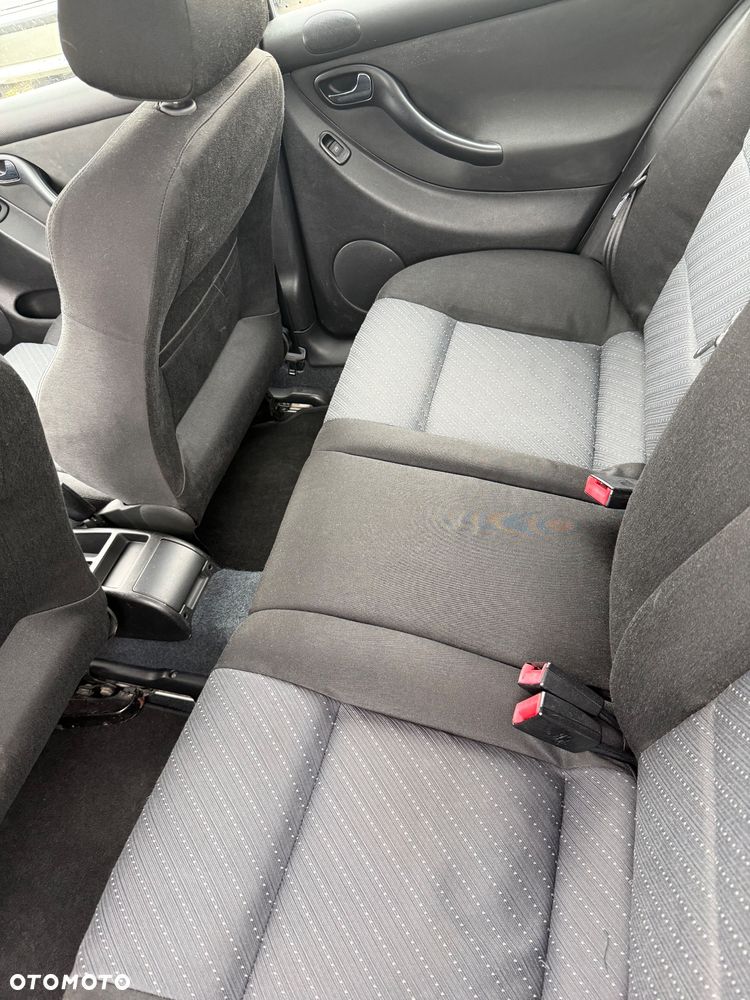 Seat Leon 1.9 TDI 150 Sport - 5