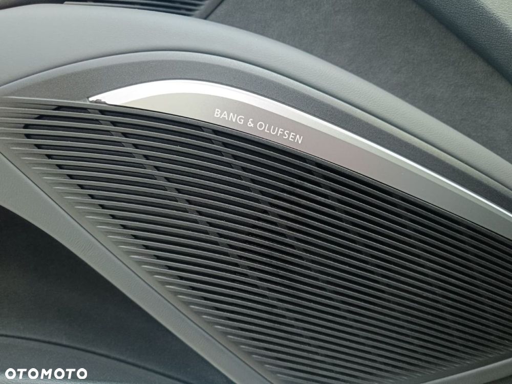 Audi TT S Coupé - 29