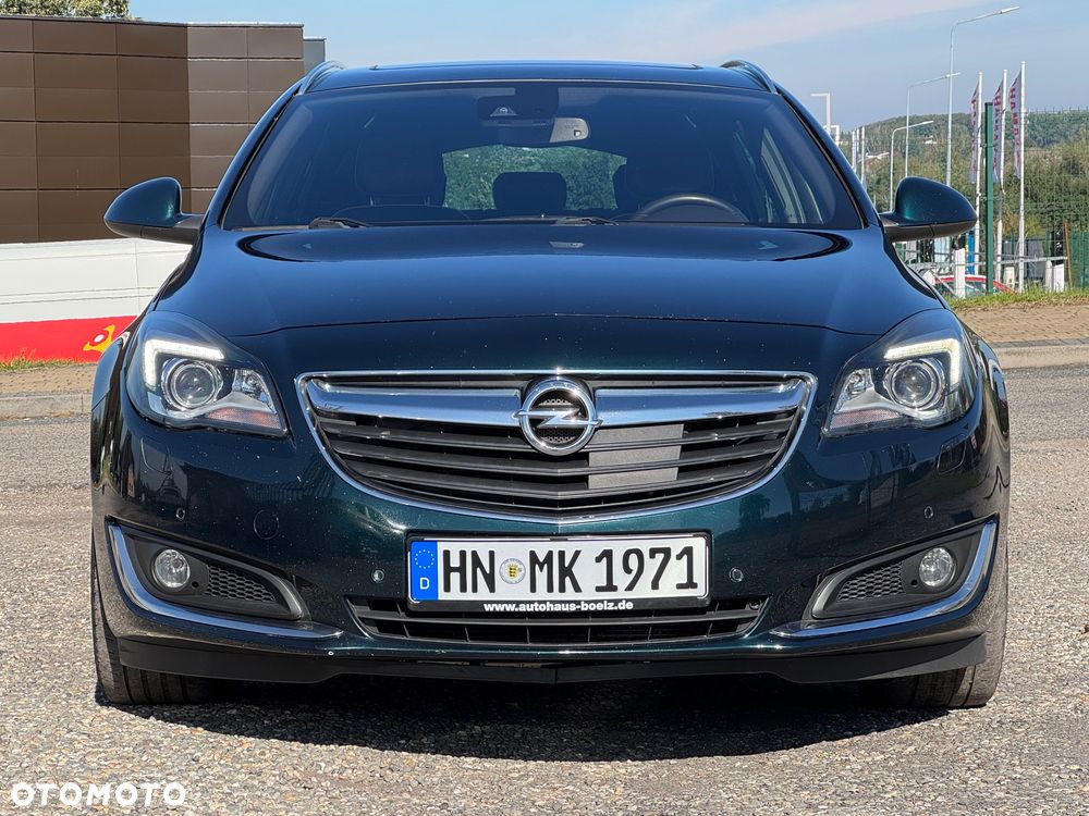 Opel Insignia 2.0 Turbo Sports Tourer 4x4 Automatik Innovation - 9
