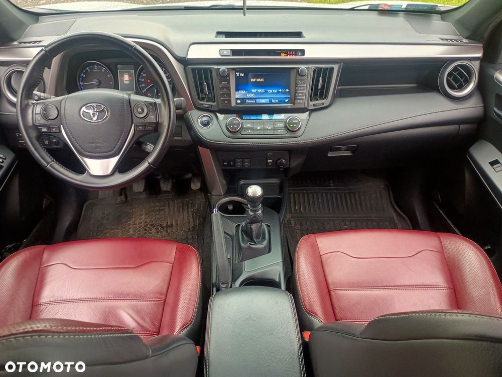 Toyota RAV4 2.0 Premium 4x4 - 11